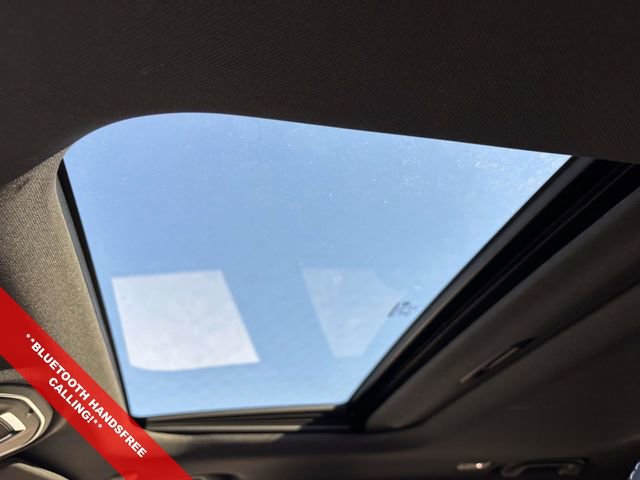 New 2025 Jeep Grand Cherokee Altitude image 4