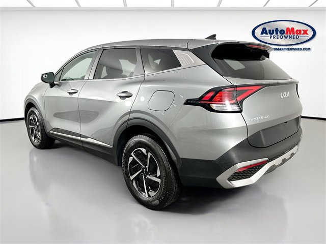 Used 2023 Kia Sportage LX image 5