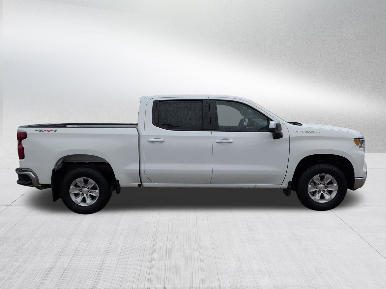 Used 2025 Chevrolet Silverado 1500 LT w/ Work Truck Package image 7