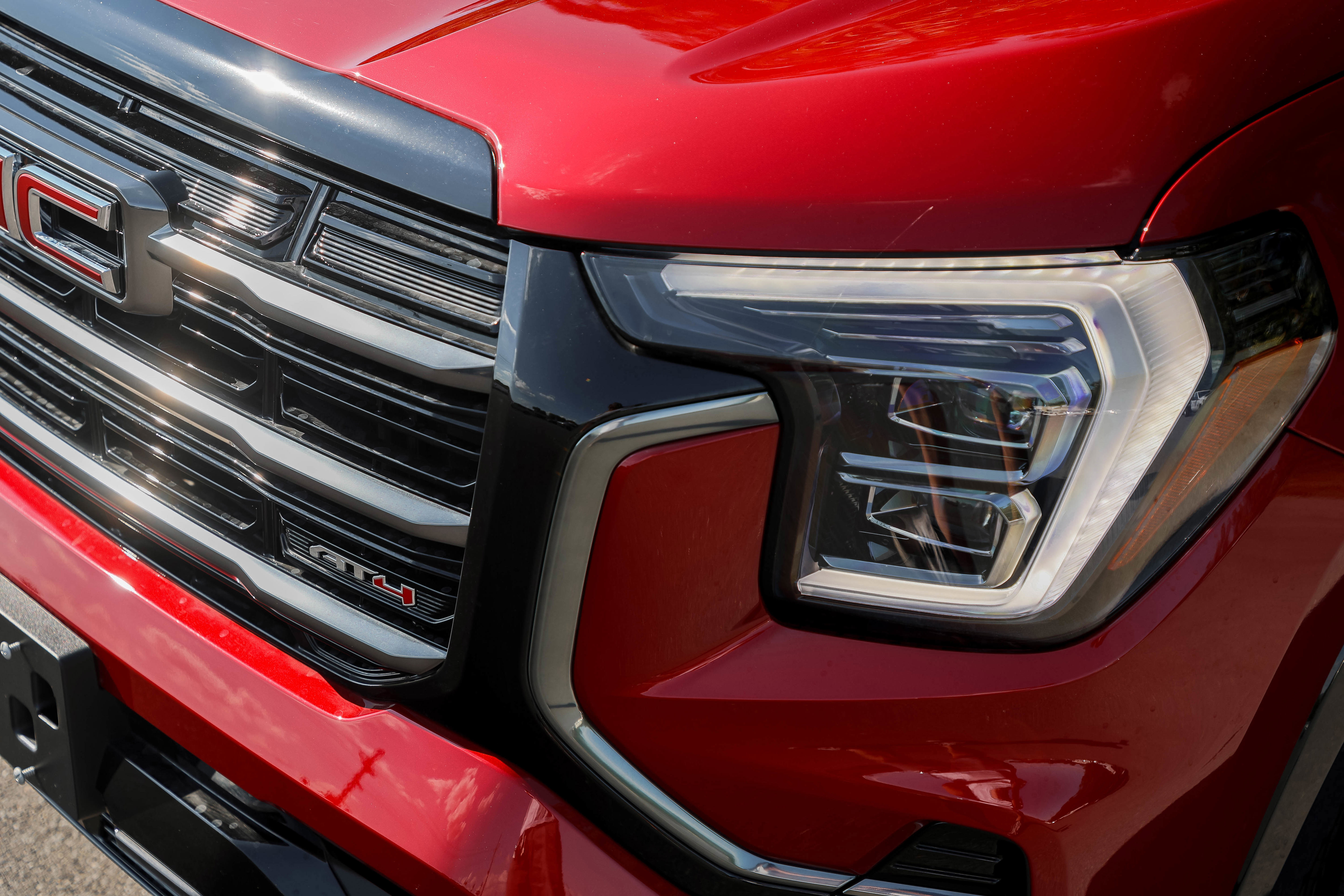 New 2026 GMC Terrain AT4 w/ Convenience Package III image 4