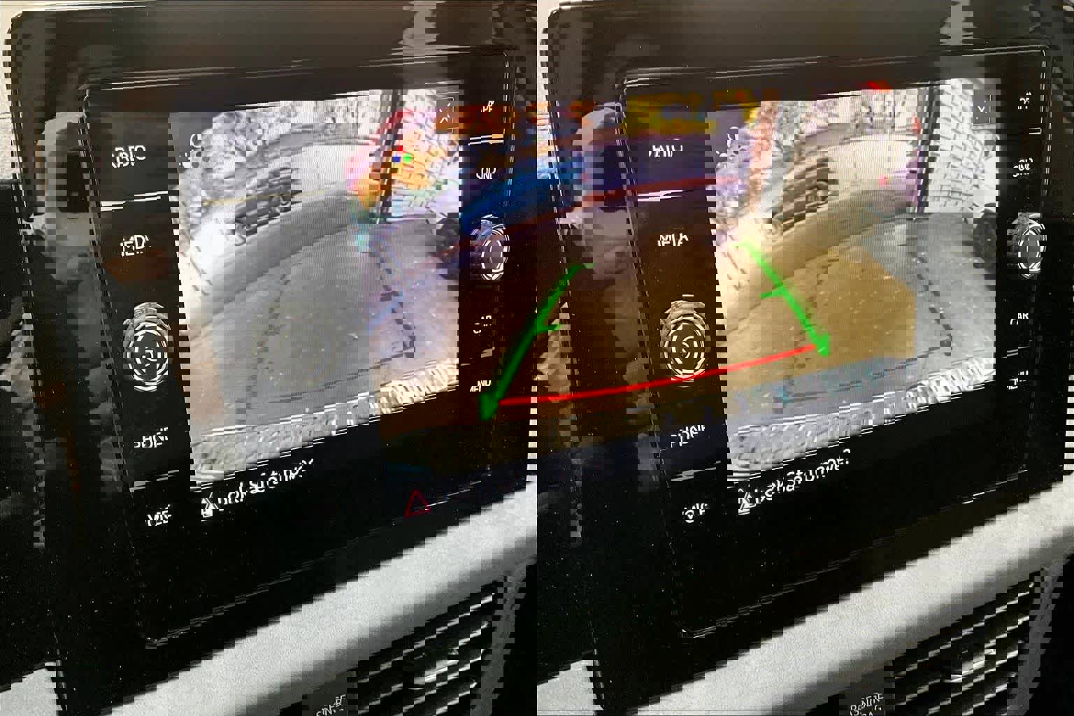 Used 2025 Volkswagen Jetta SE w/ Black Wheel Package image 24