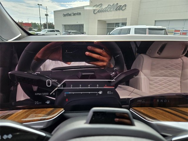 New 2025 Cadillac Escalade ESV Sport Platinum image 30