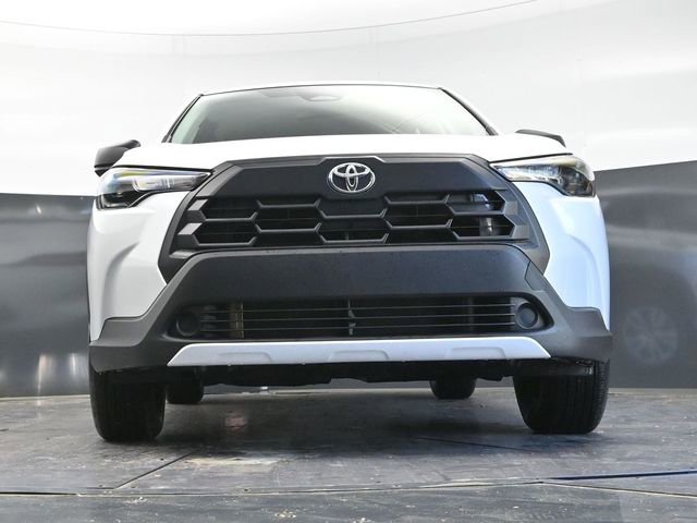 Used 2026 Toyota Corolla Cross L image 33