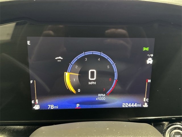 Certified 2025 Chevrolet Trax RS w/ Driver Confidence Package image 15