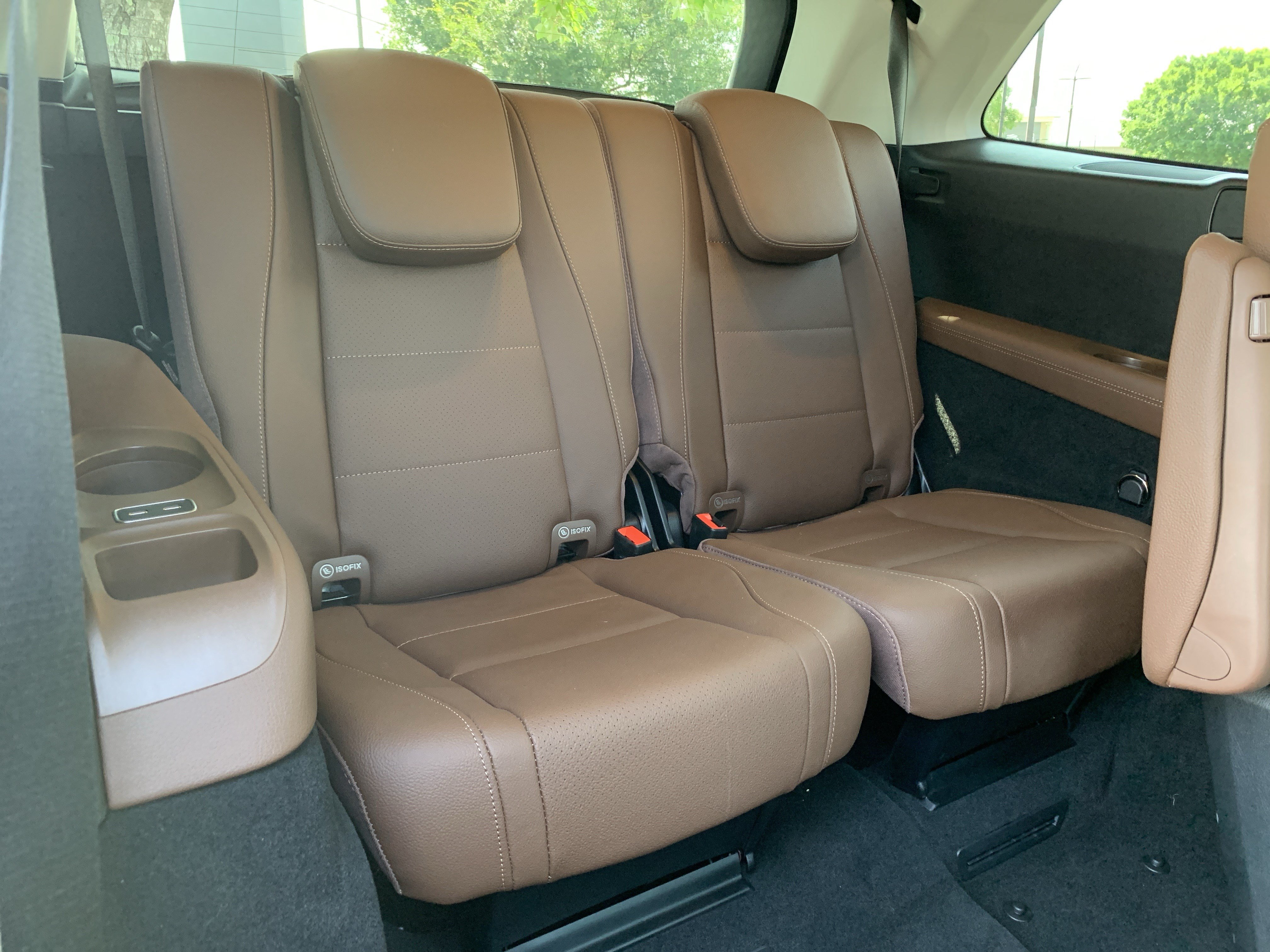 Used 2025 Mercedes-Benz GLS 450 4MATIC image 33