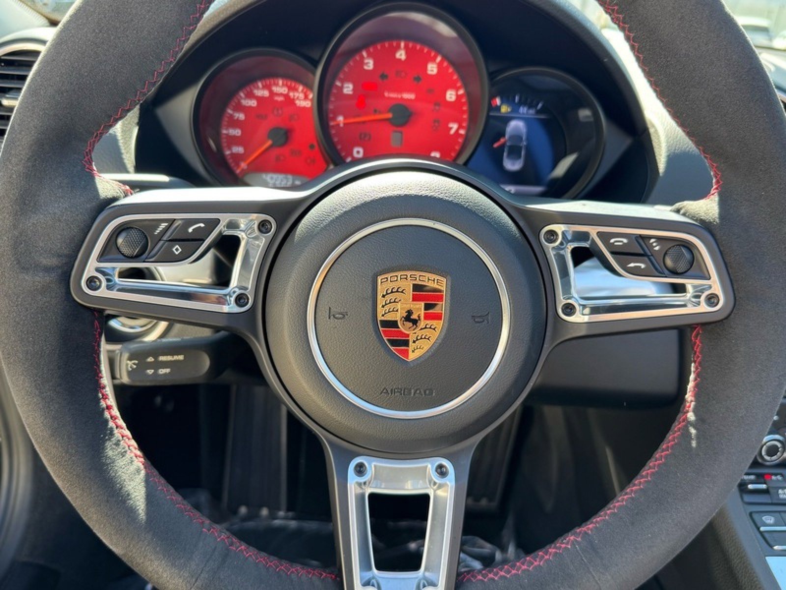 Used 2017 Porsche 718 Boxster S image 23