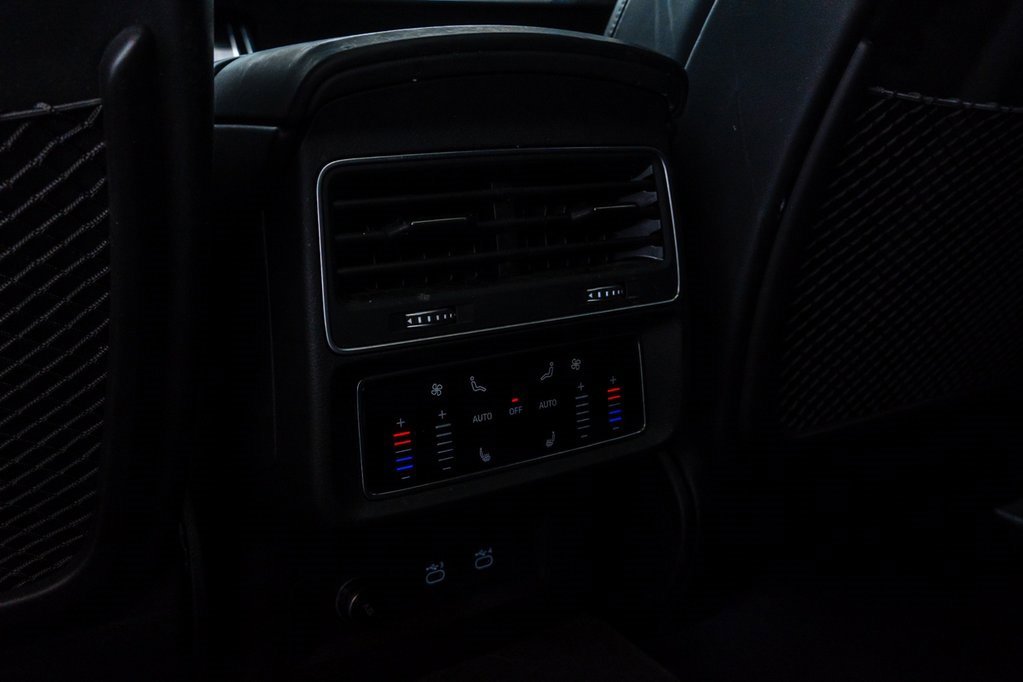 Used 2021 Audi SQ8 Prestige w/ Prestige Package image 33