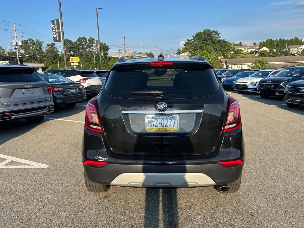 Used 2019 Buick Encore Essence w/ Safety Package II AWD/4WD image 5