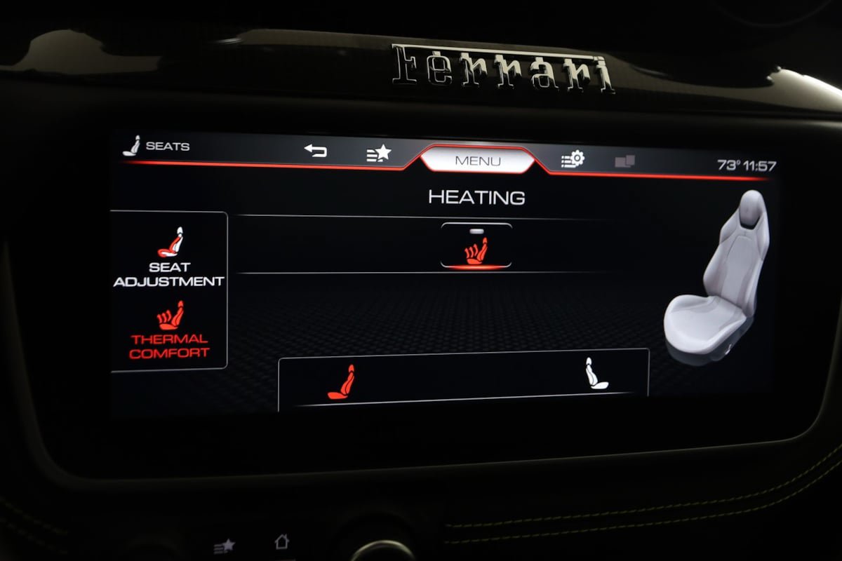 Used 2022 Ferrari Portofino M RWD image 10
