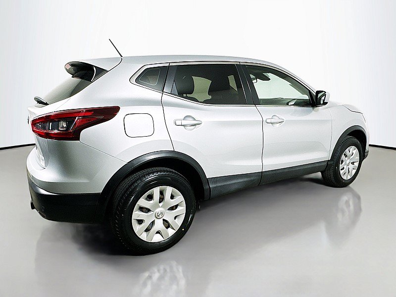 Used 2020 Nissan Rogue Sport S FWD image 7