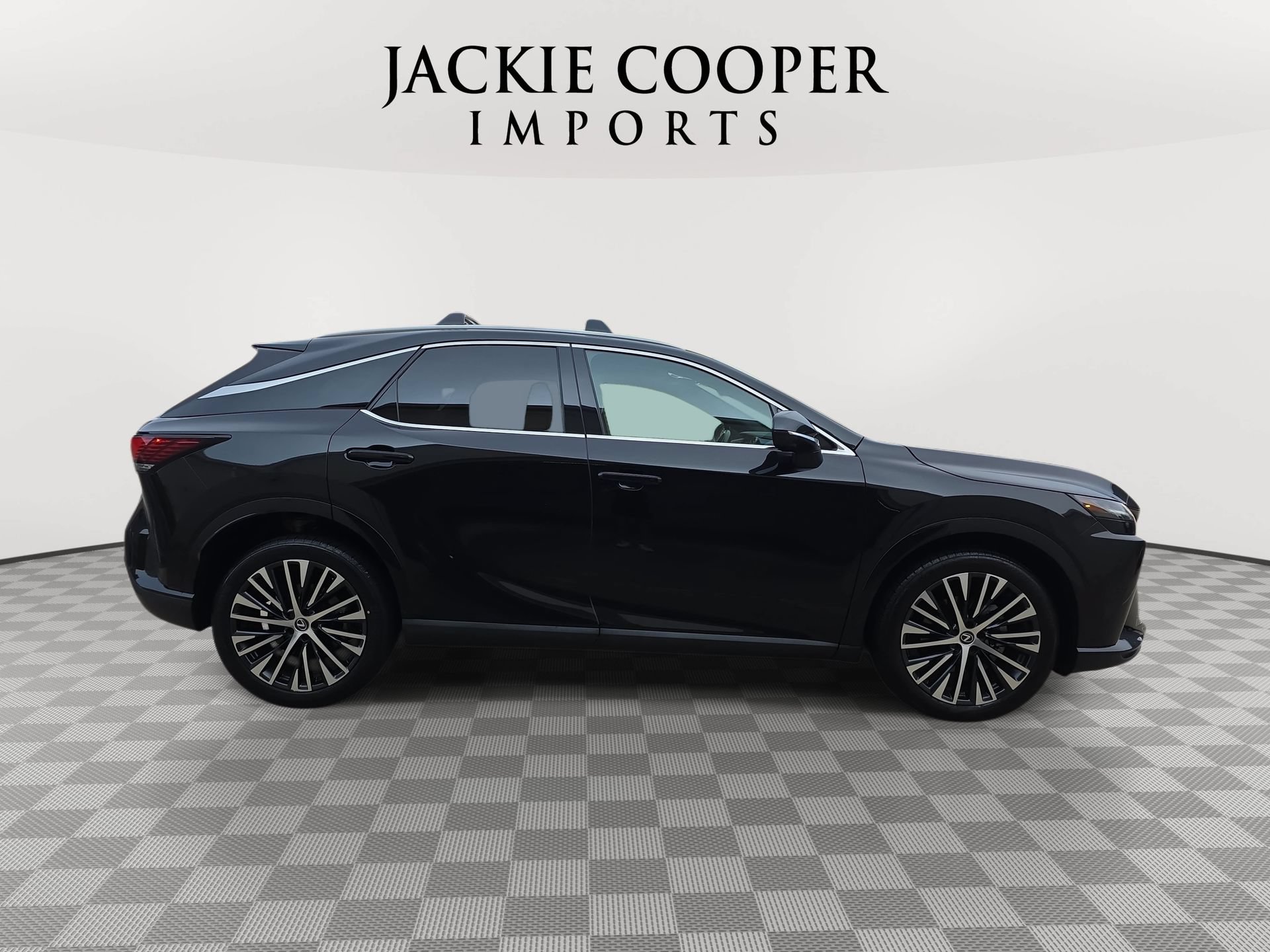 Used 2024 Lexus RX 350 Premium Plus w/ Convenience Package FWD image 4