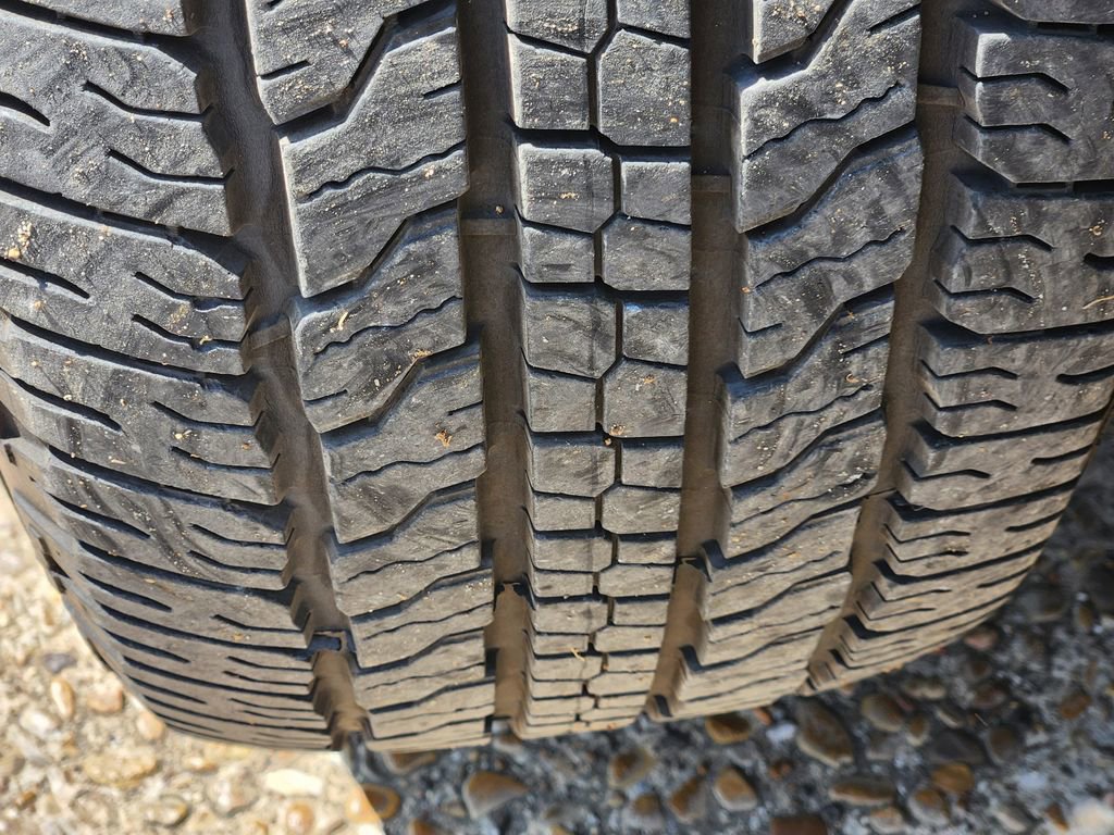 Used 2022 Chevrolet Colorado LT image 11