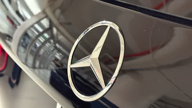 Certified 2026 Mercedes-Benz GLB 250 4MATIC image 8