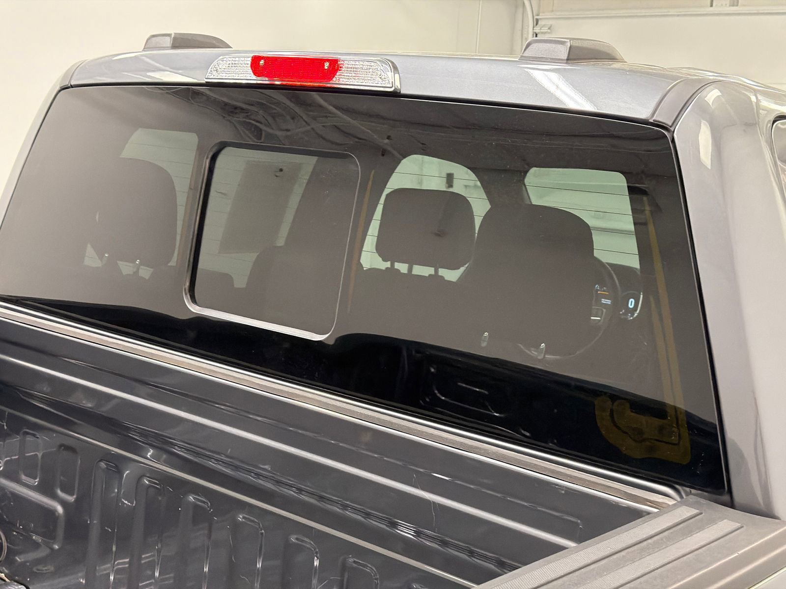 Used 2023 Ford F150 Lariat w/ Equipment Group 502A High AWD/4WD image 8
