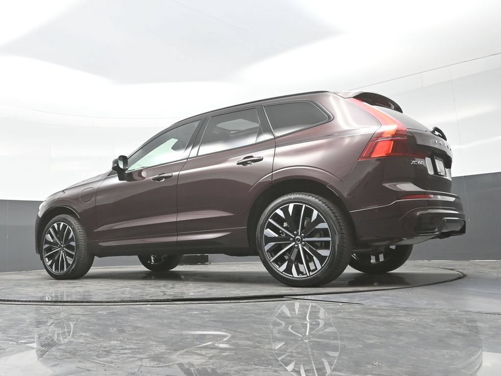 New 2026 Volvo XC60 T8 Ultra w/ Climate Package AWD/4WD image 29
