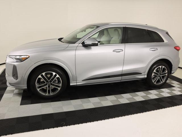 New 2026 Audi Q5 Prestige AWD/4WD image 2