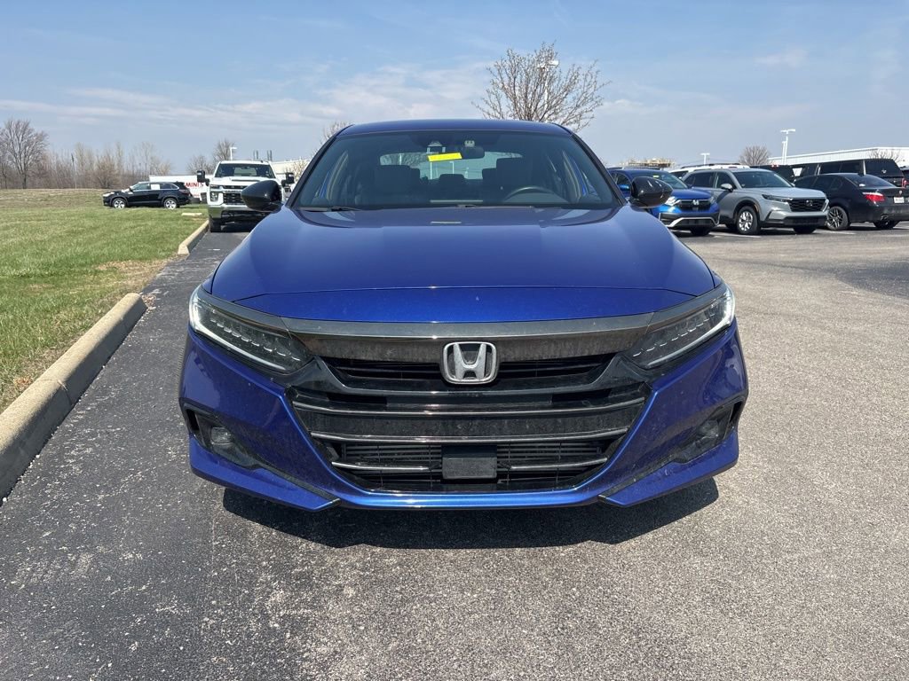 Used 2022 Honda Accord Sport image 2