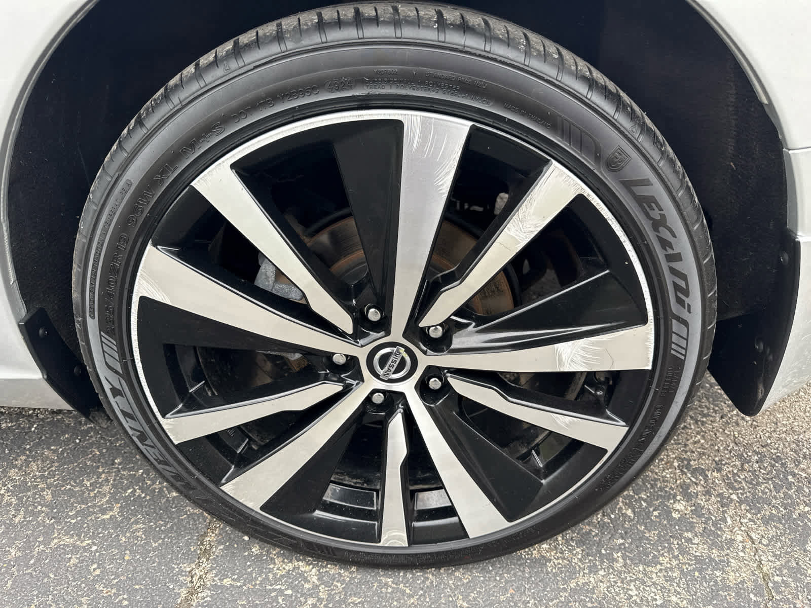 Used 2020 Nissan Altima 2.5 Platinum image 4