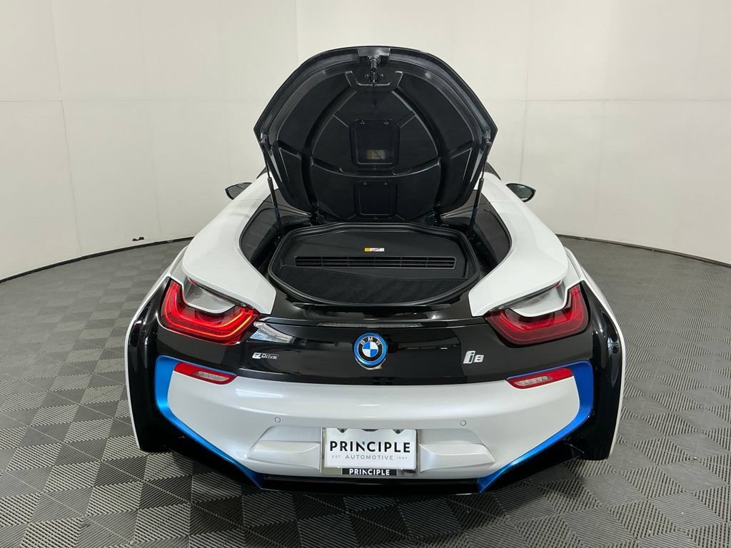 Used 2019 BMW i8 Roadster AWD/4WD image 21