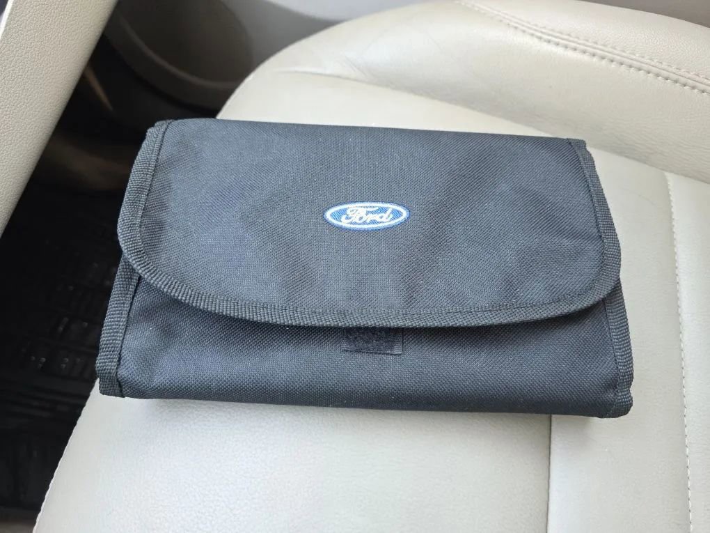 Used 2016 Ford Escape Titanium AWD/4WD image 38