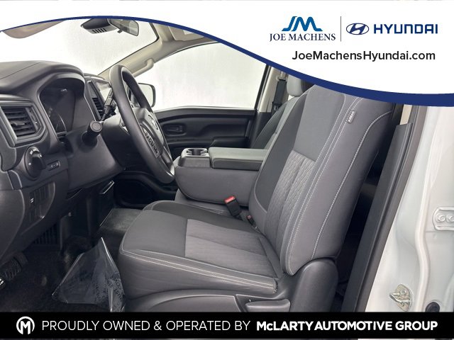 Used 2022 Nissan Titan S w/ HD Front GAWR Package image 24