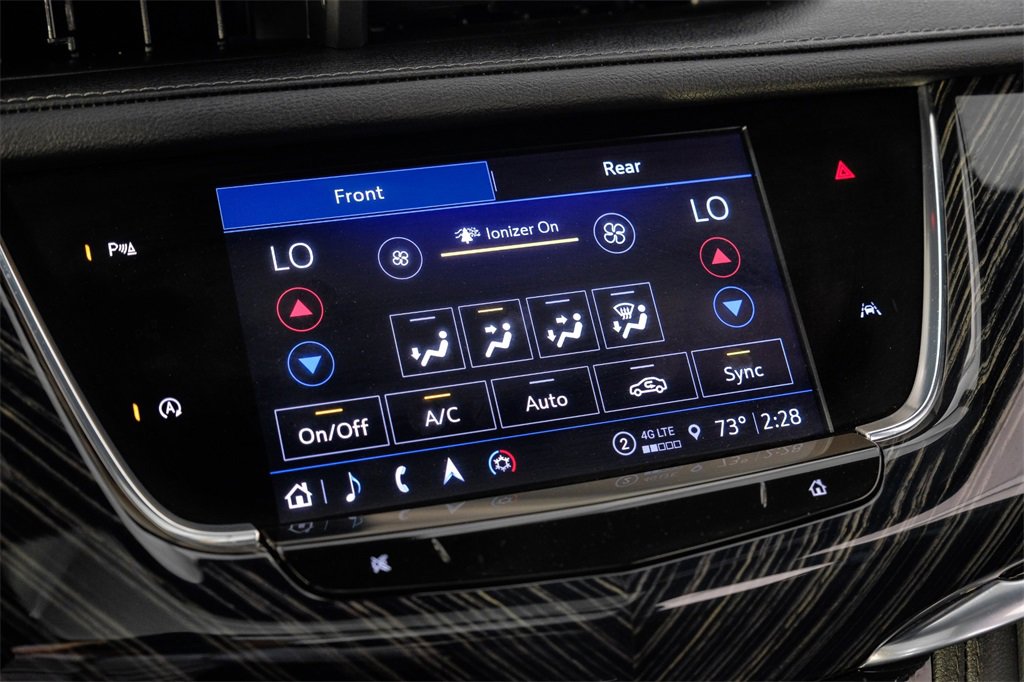 Used 2024 Cadillac XT6 Premium Luxury image 30