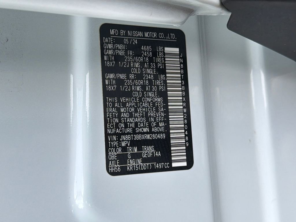 Used 2024 Nissan Rogue SV w/ SV Premium Package image 31