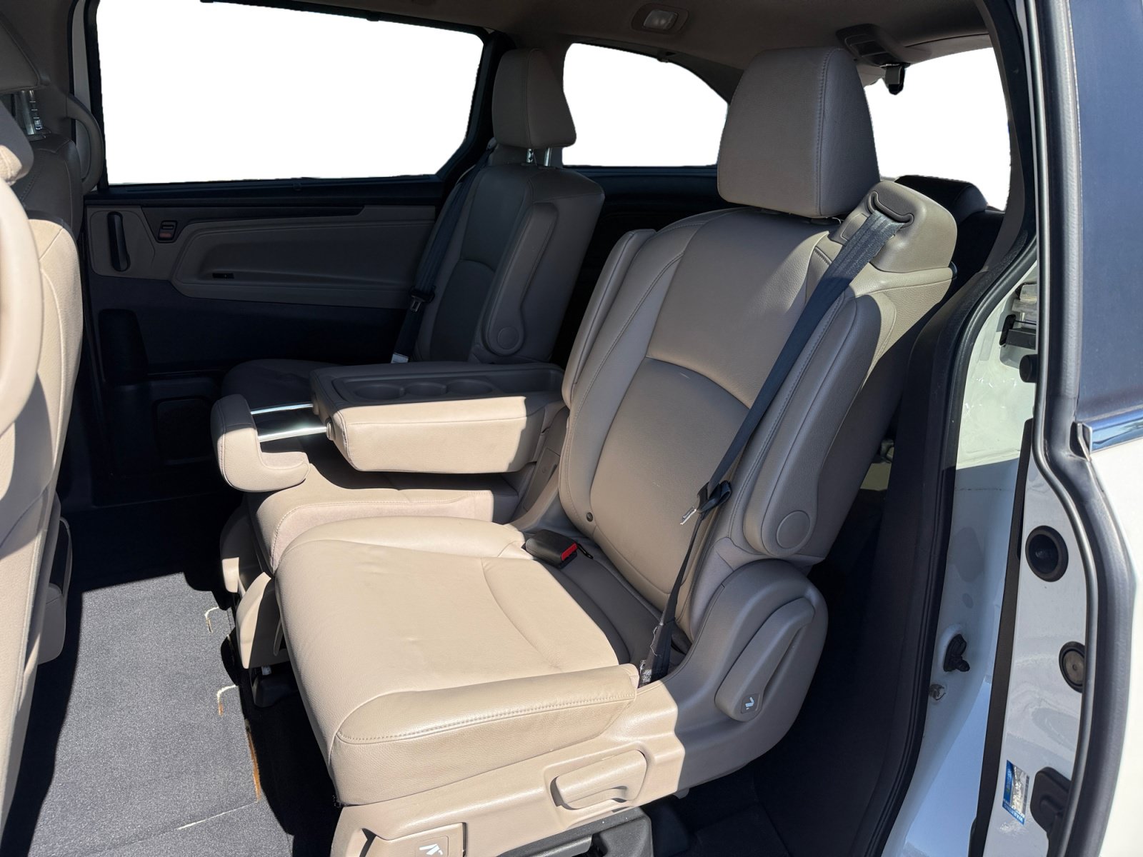 Used 2018 Honda Odyssey EX-L image 16