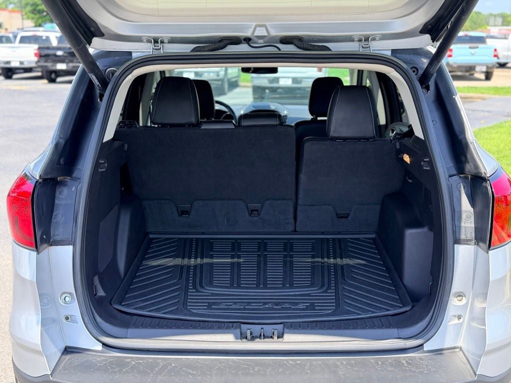 Used 2019 Ford Escape Titanium AWD/4WD image 28