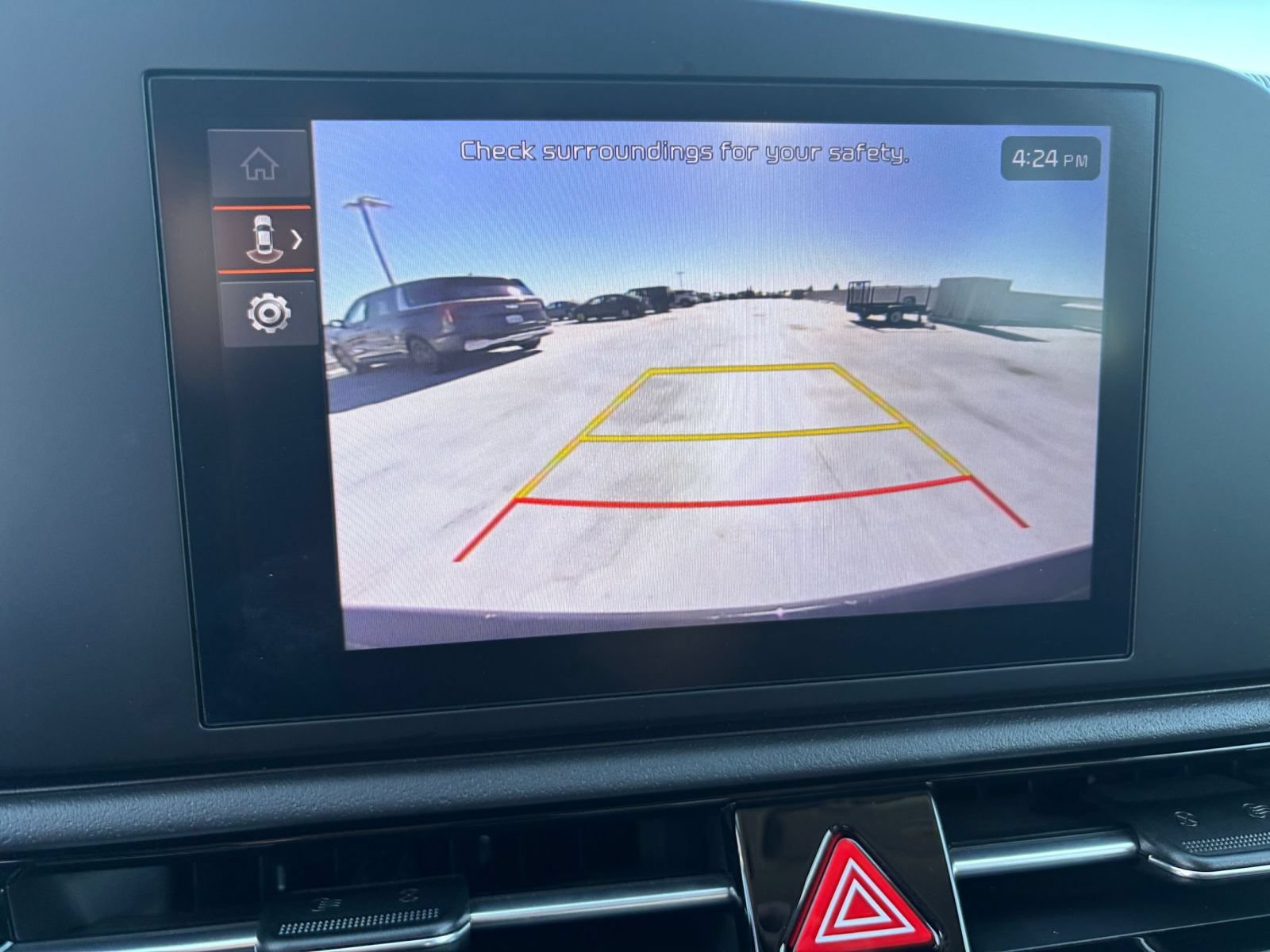 Used 2026 Kia Niro LX FWD image 22
