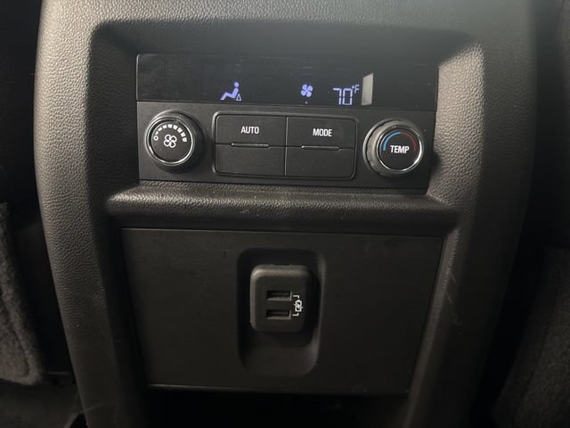 Used 2022 Chevrolet Traverse LT w/ LPO, 'HIT The Road' Package AWD/4WD image 24