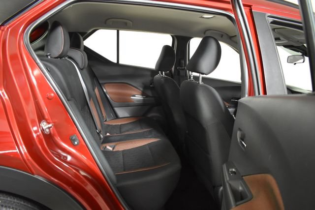 Used 2022 Nissan Kicks SR FWD image 30