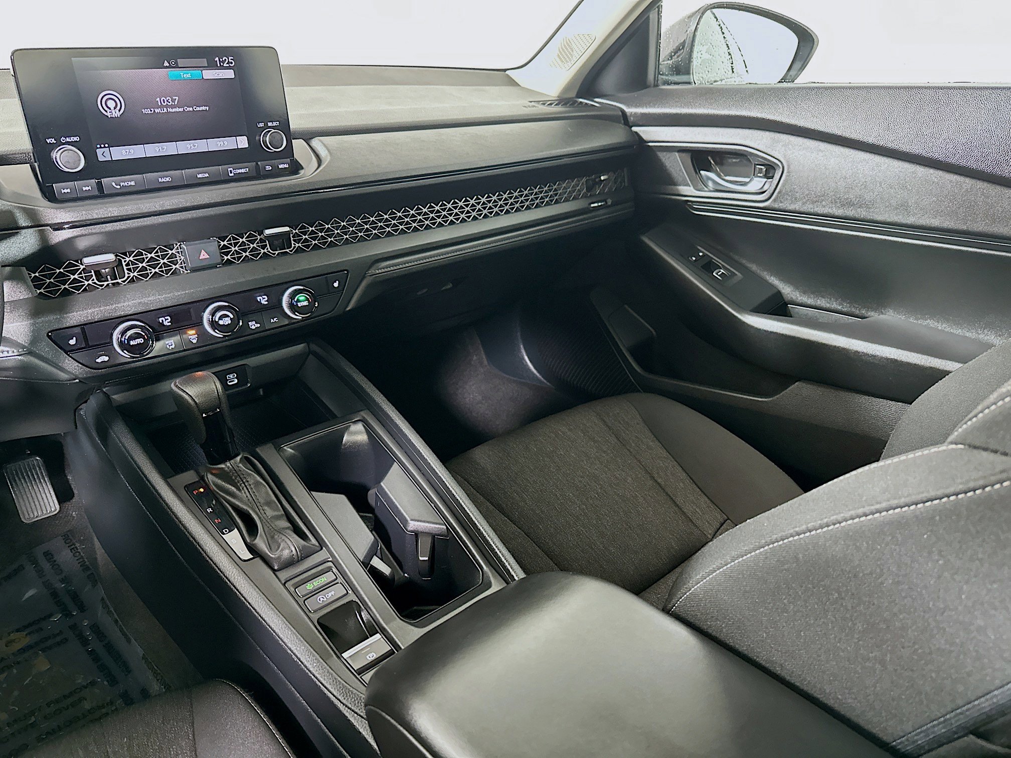 Used 2023 Honda Accord EX image 23