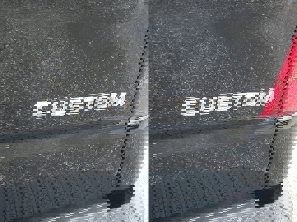 Used 2025 Chevrolet Silverado 1500 Custom image 27