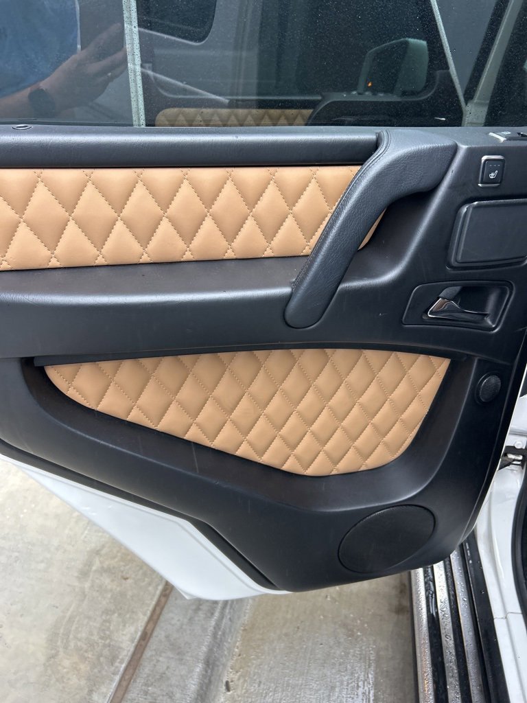 Used 2014 Mercedes-Benz G 63 AMG 4MATIC w/ PA6 Package image 12