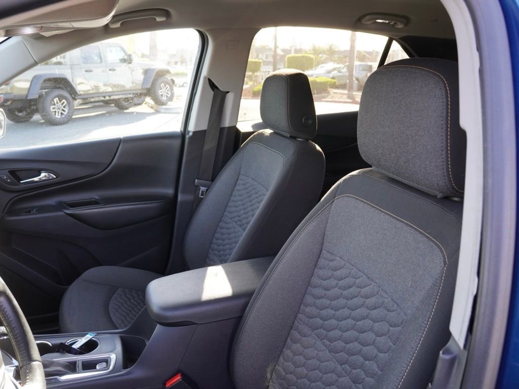 Used 2021 Chevrolet Equinox LT image 14