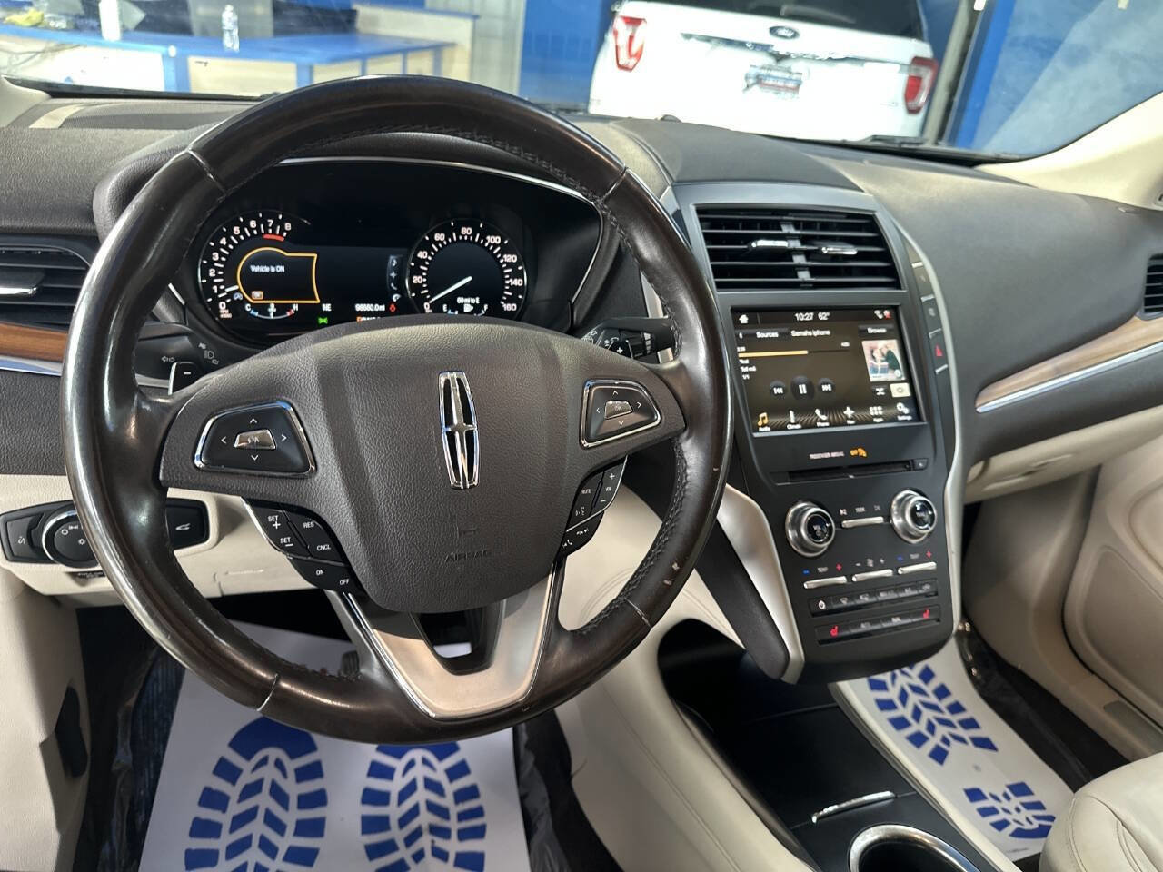 Used 2017 Lincoln MKC Select w/ Select Plus Package image 23