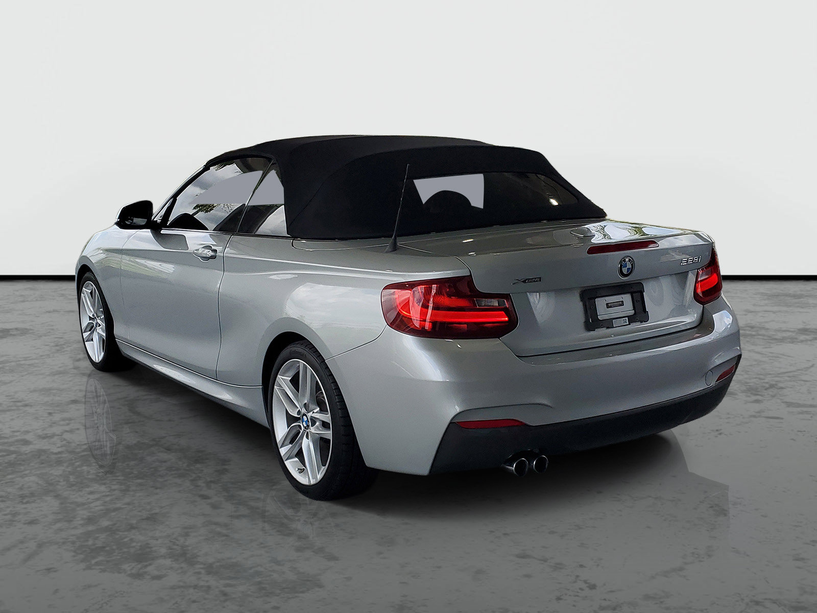 Used 2016 BMW 228i xDrive Convertible AWD/4WD image 3
