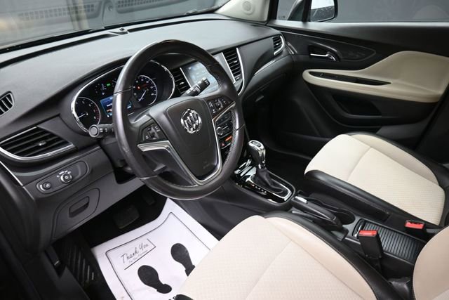 Used 2020 Buick Encore Preferred w/ Safety Package FWD image 18