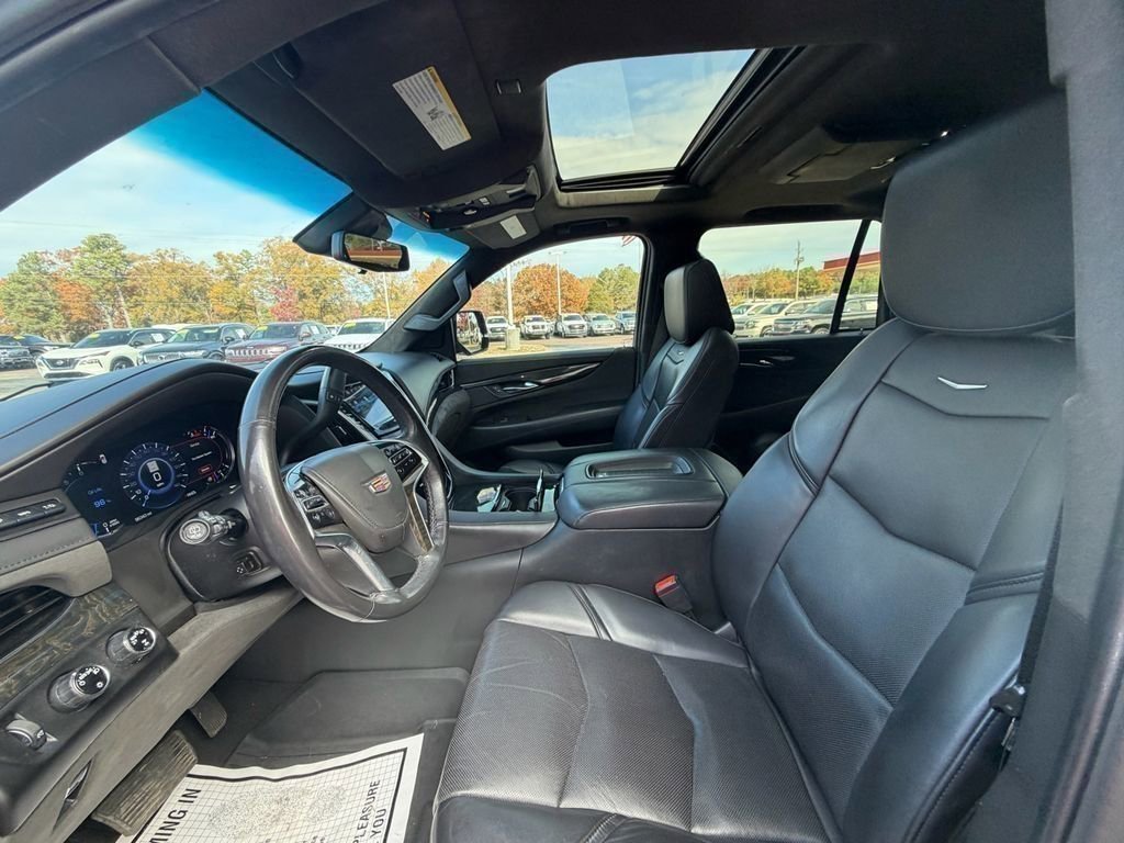 Used 2019 Cadillac Escalade Platinum image 10