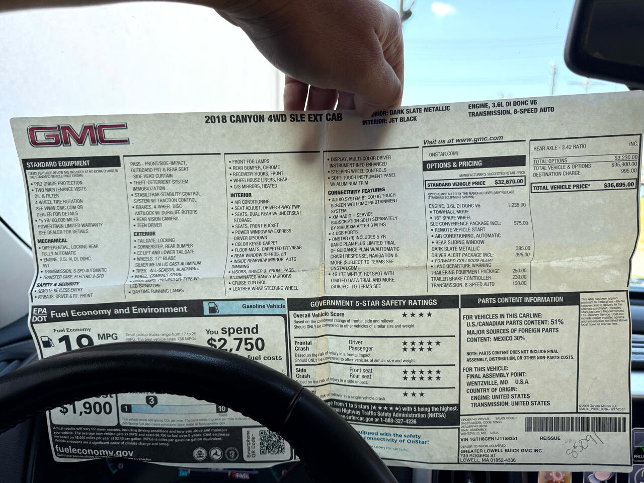 Used 2018 GMC Canyon SLE w/ SLE Convenience Package image 35