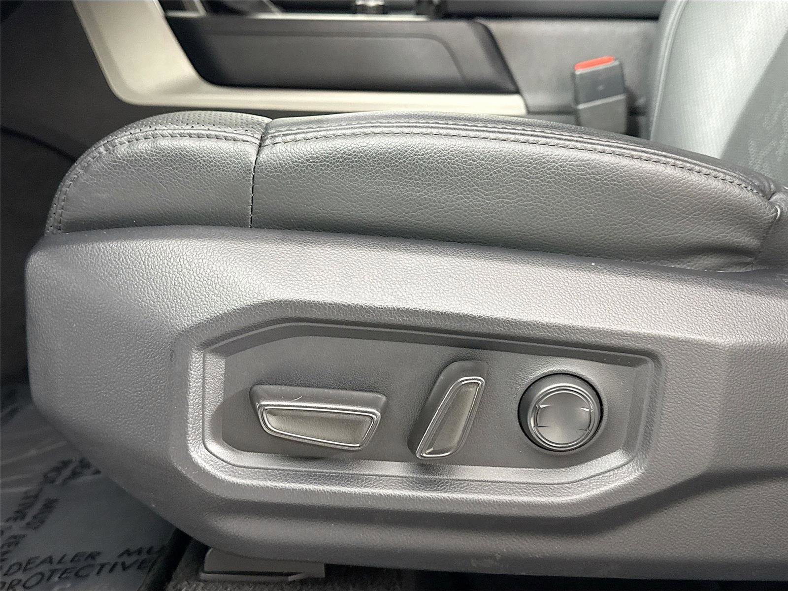 Certified 2025 Toyota Tundra SR5 w/ SR5 Premium Package image 28