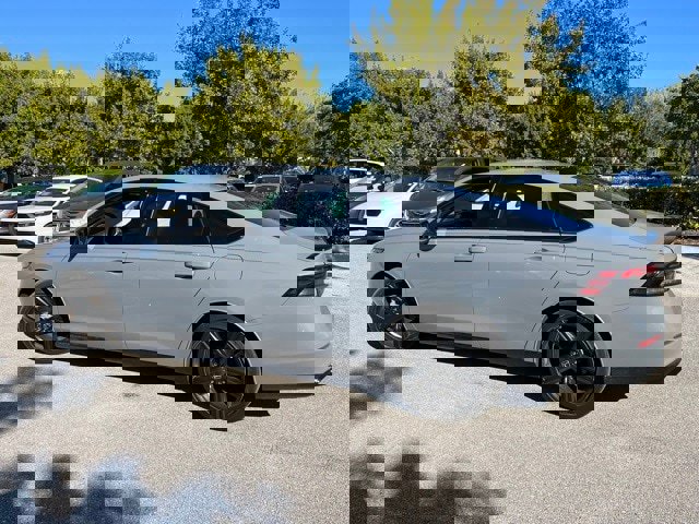 Used 2023 Honda Accord Sport image 2