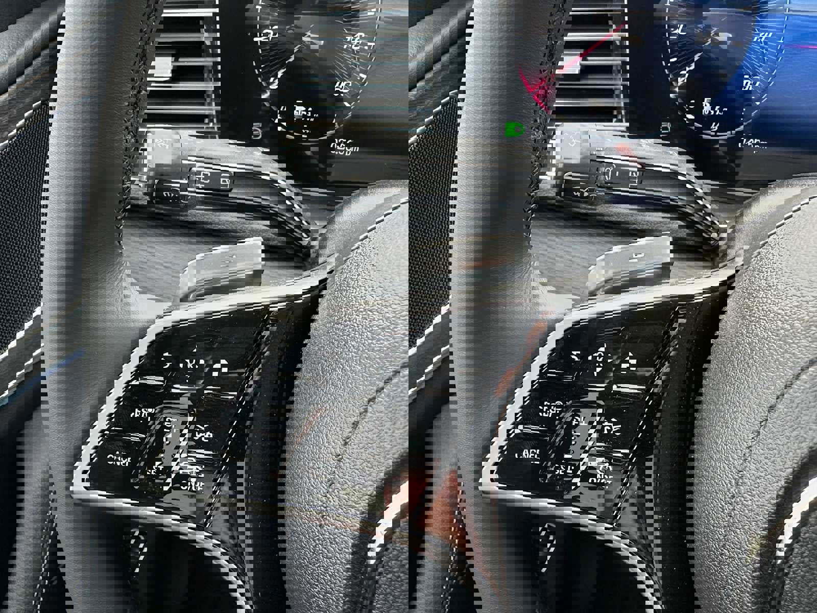 New 2026 Mercedes-Benz GLE 450 4MATIC image 34