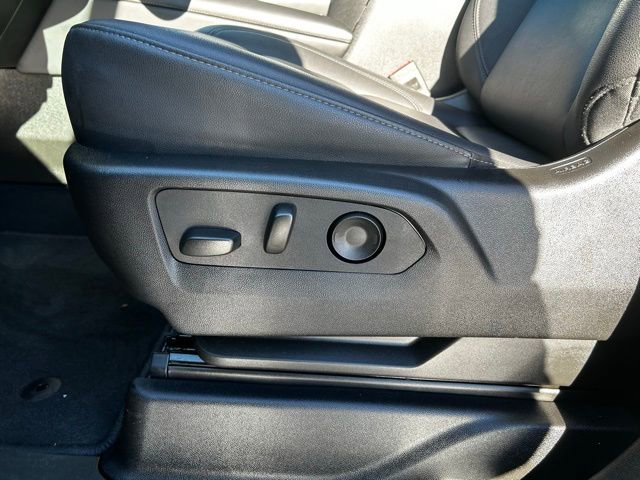 Certified 2025 Chevrolet Tahoe Z71 image 15