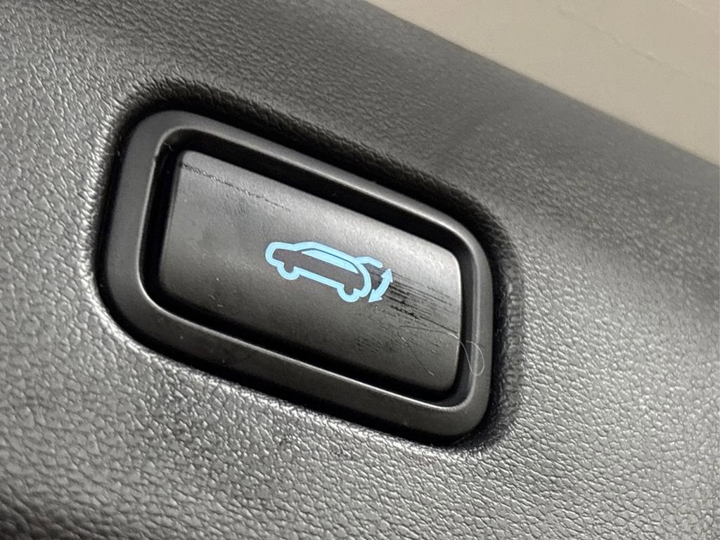 Used 2022 Hyundai Tucson Limited image 15