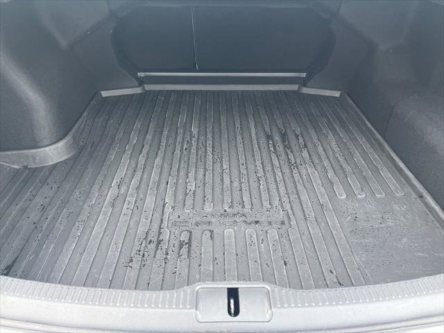 Certified 2023 Toyota Crown Limited image 22