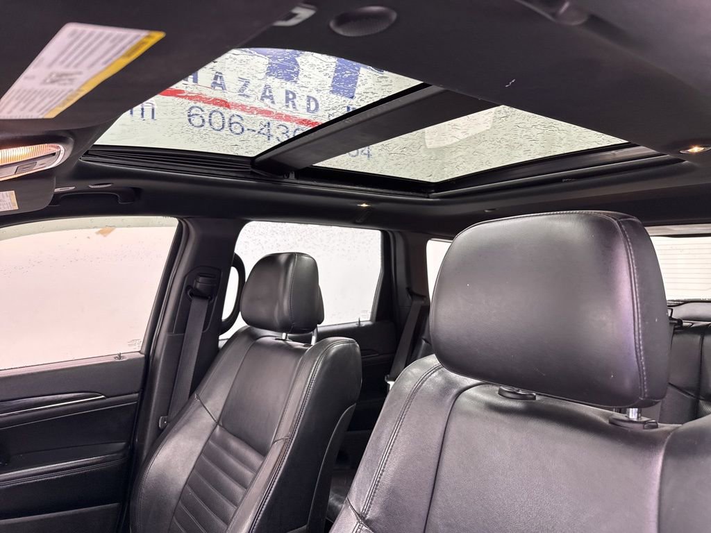 Used 2019 Jeep Grand Cherokee Limited AWD/4WD image 20