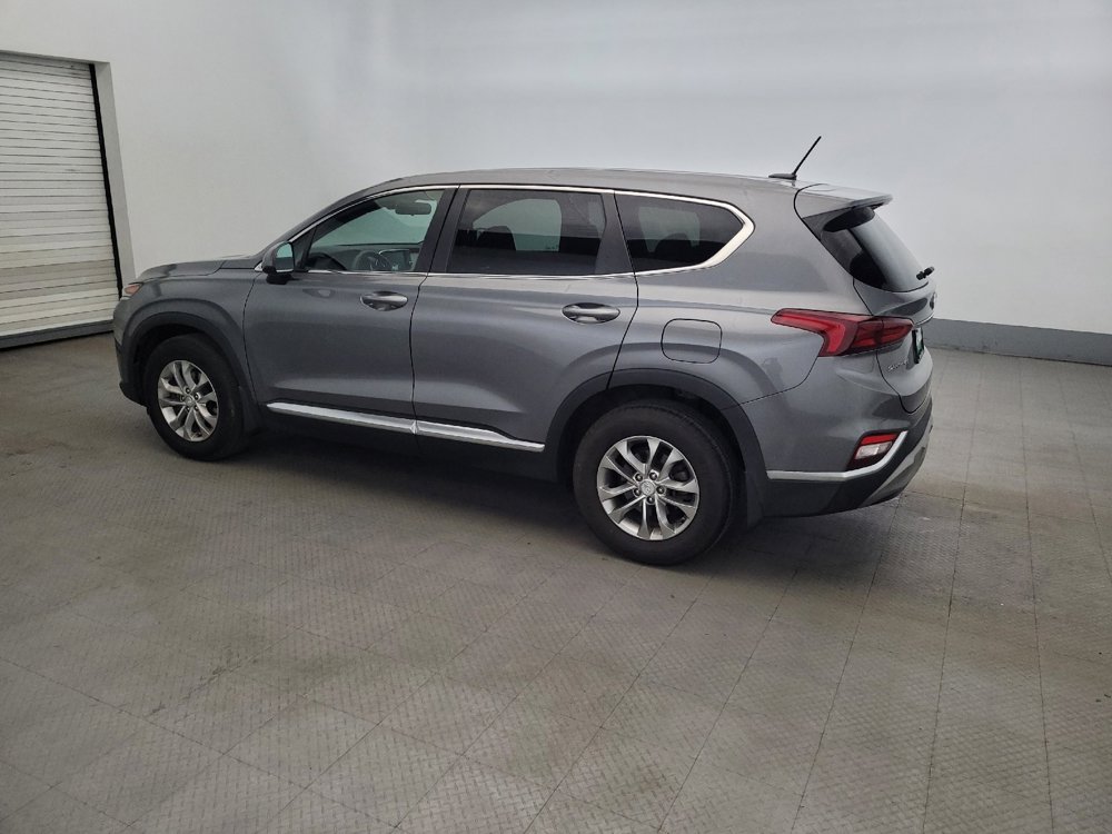 Used 2019 Hyundai Santa Fe SE FWD image 3
