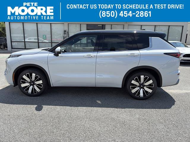 Used 2025 Mitsubishi Outlander SEL